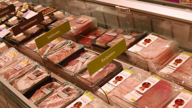 Philips verbetert het uiterlijk van vleeswaren met supermarktverlichting  