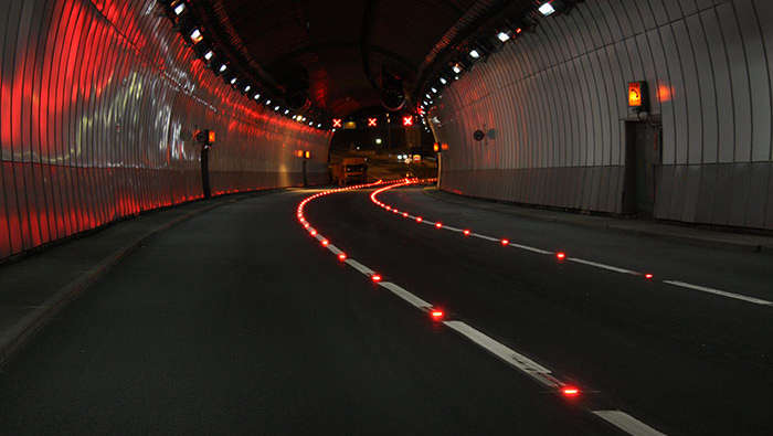 Philips Lighting guide les conducteurs pour une entrée en toute sécurité dans le tunnel de Saltash 