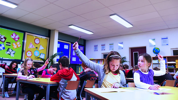 SchoolVision lichtinstelling Energie: slimme schoolverlichting voor als de energieniveaus laag zijn