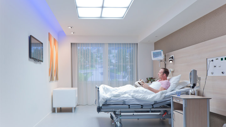 HealWell van Philips Lighting is een compleet verlichtingssysteem voor patiëntenkamers dat de beleving van patiënten verbetert