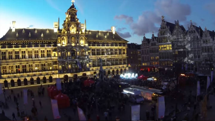 light beyond illumination - connected lighting in steden, Antwerpen
